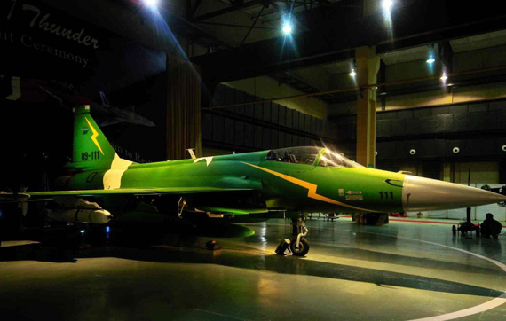 資料圖:中國和巴基斯坦合作研制的梟龍戰機