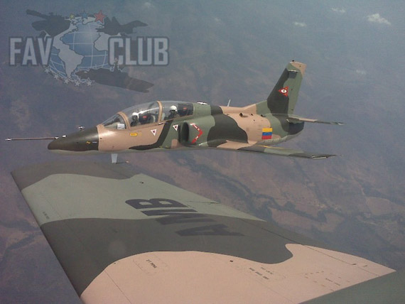 委內瑞拉空軍的K-8教練機編隊