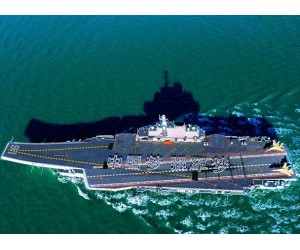 海軍航母部隊官兵在強軍思想引領下奮勇前行