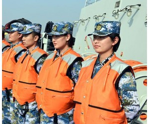 北海艦隊某作戰支援艦支隊掀起精武練兵熱潮